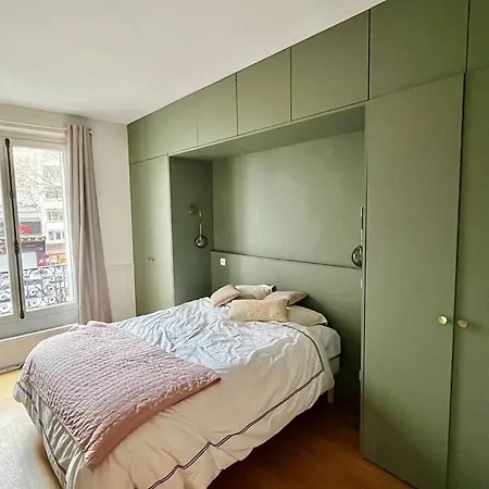 205sm Luxury And Design Flat At Montmartre